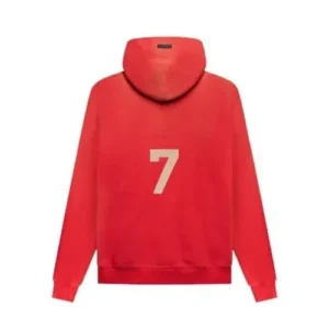 Sudadera con capucha roja Fear of God Essentials vista trasera con diseño minimalista y acabado limpio