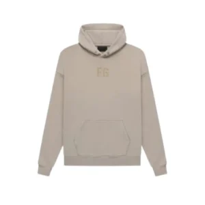 Vista frontal de la sudadera con capucha Essentials Fear of God FG, tejido premium, diseño minimalista y ajuste relajado.