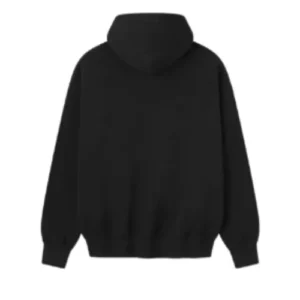 Essentials NBA Hoodie negra vista trasera con diseño minimalista y acabado limpio