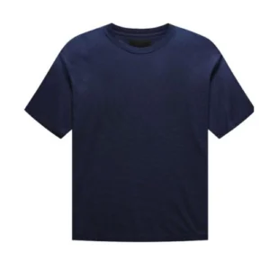Camiseta Fear of God Essentials 7 Azul Marino vista trasera con diseño limpio, tejido premium y corte relajado.
