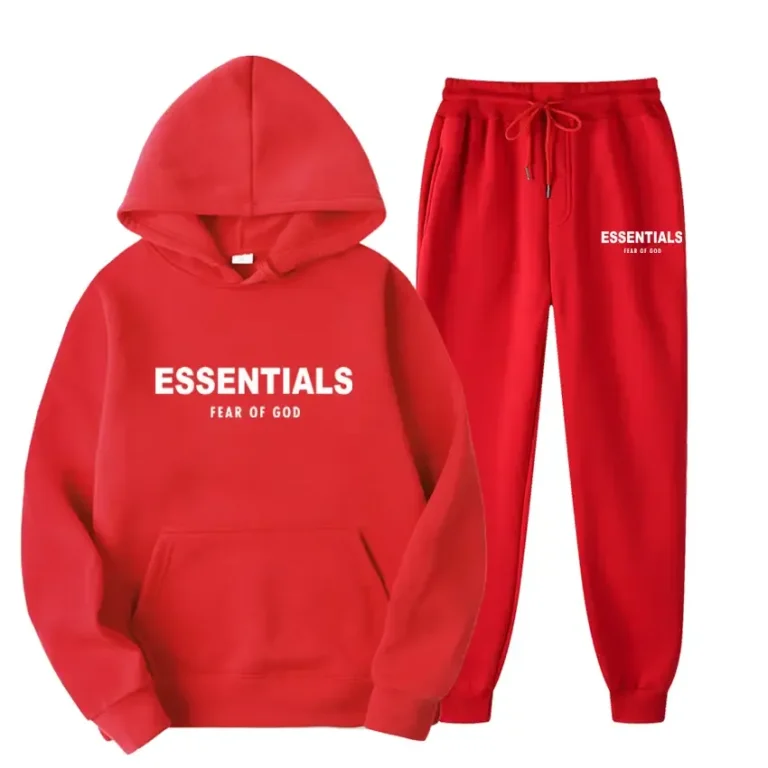 Chándal Rojo Essentials Fear of God | Diseño Exclusivo y Calidad Premium Chándal rojo Essentials Fear of God con sudadera de capucha, tejido premium y ajuste cómodo.