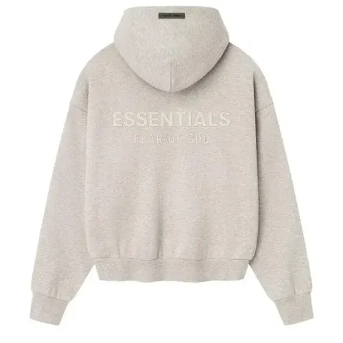 Parte trasera de la Fear of God Essentials Classic Hoodie con logotipo ESSENTIALS y capucha en color Heather Stone